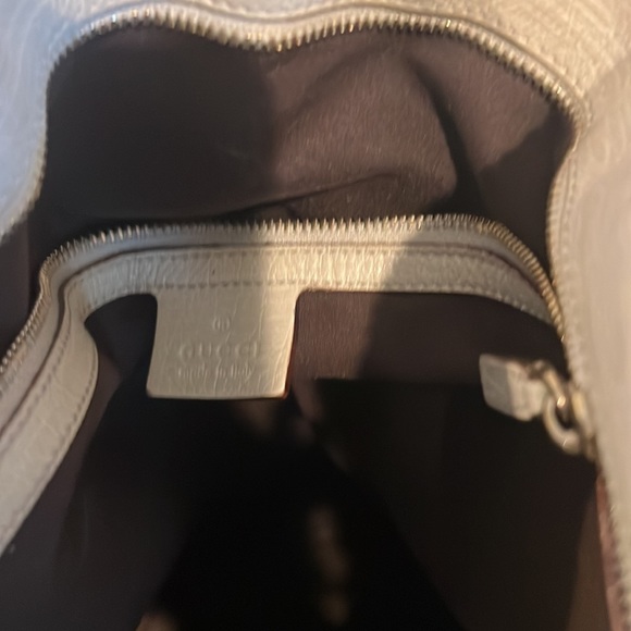 Authentic Gucci Calfskin Large Horsebit Chain Hobo Off white - Picture 5 of 8